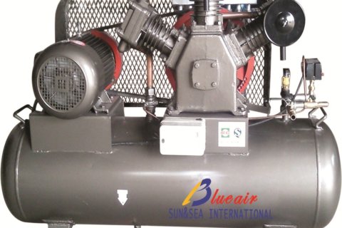 Belt type oil-free air compressor